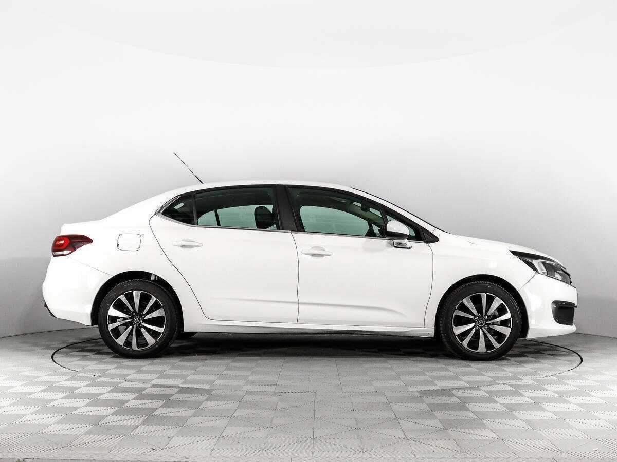 Citroen C4 2016 года с пробегом. Фото: #3