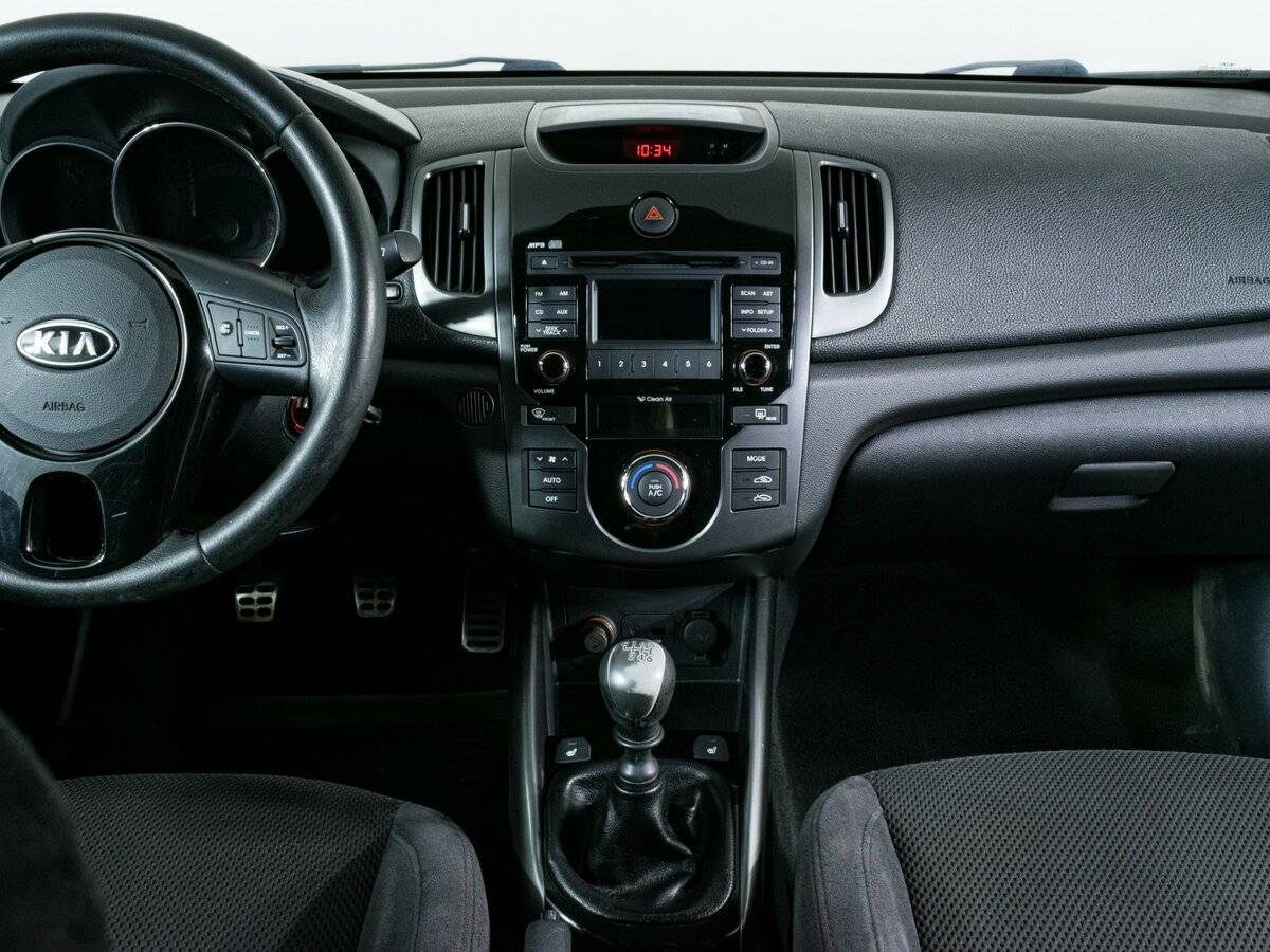 Kia Cerato 2012 года с пробегом. Фото: #10