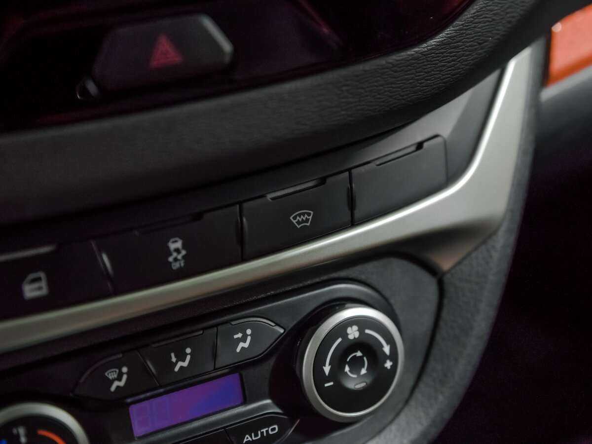 Lada (ВАЗ) Vesta 2020 года с пробегом. Фото: #9