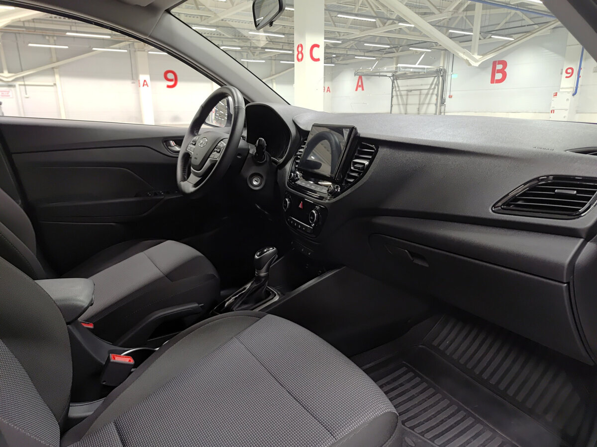 Solaris HS 2024 года с пробегом. Фото: #10