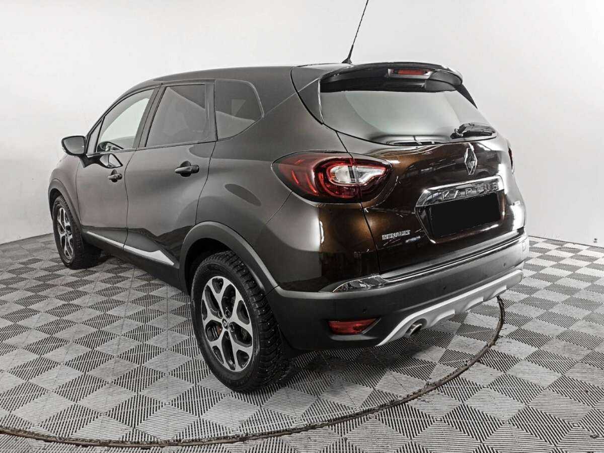 Renault Kaptur 2018 года с пробегом. Фото: #6