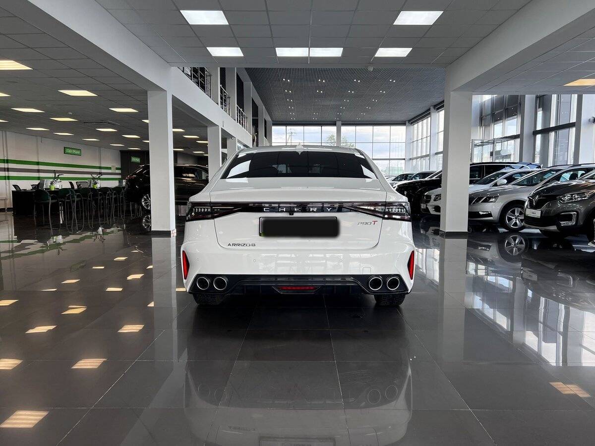 Chery Arrizo 8 2023 года с пробегом. Фото: #3