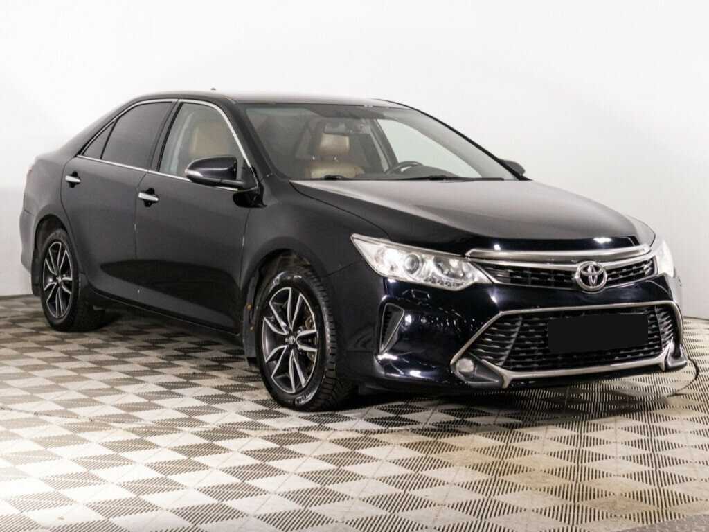 Toyota Camry 2017 года с пробегом. Фото: #2
