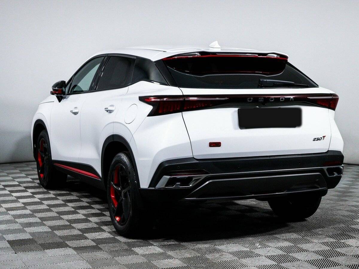 OMODA C5 2022 года с пробегом. Фото: #6