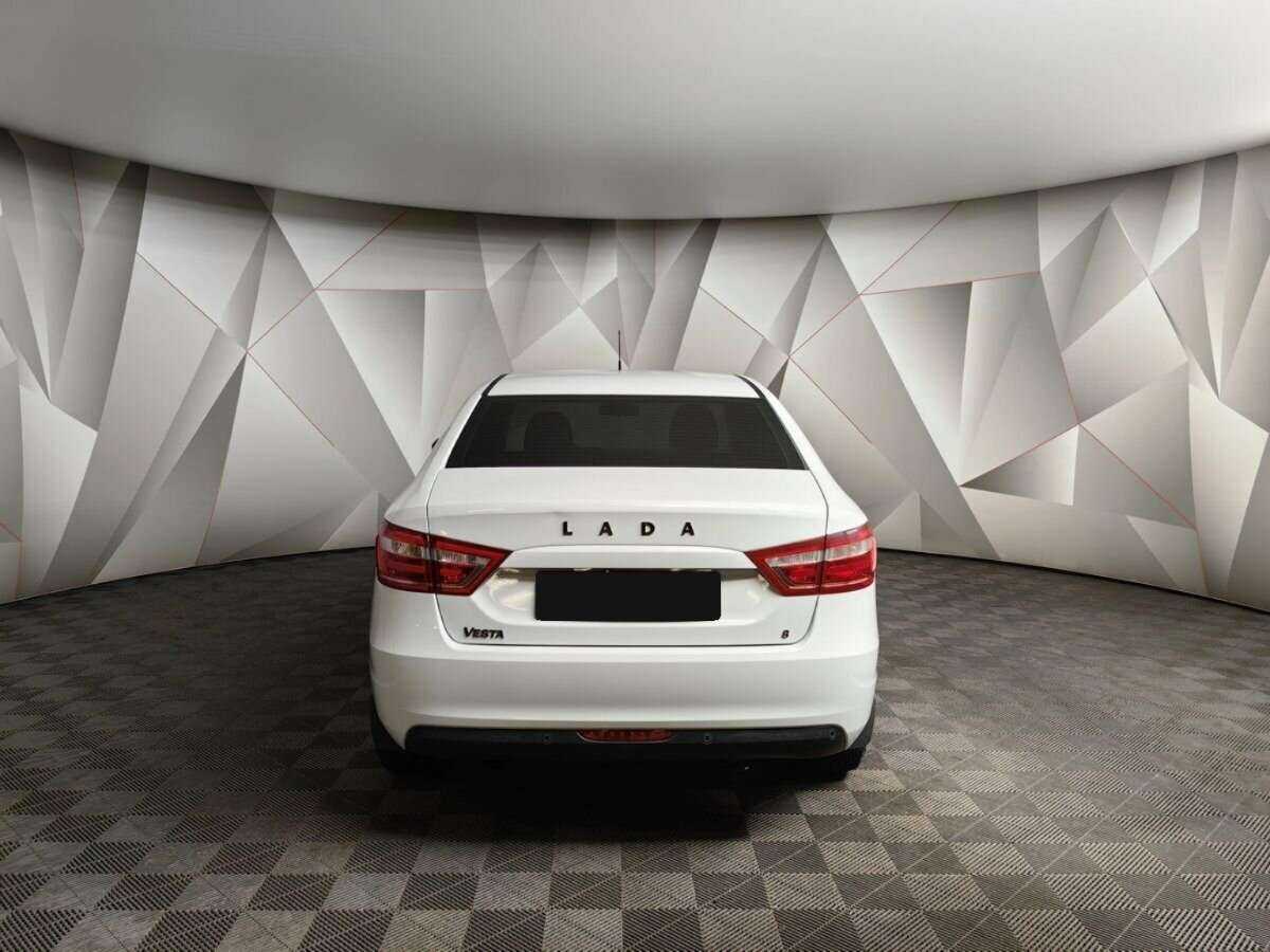 Lada (ВАЗ) Vesta 2018 года с пробегом. Фото: #6