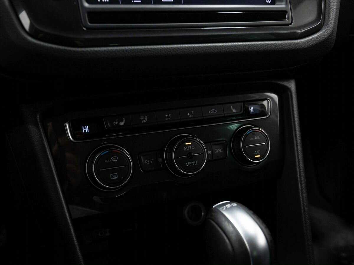 Volkswagen Tiguan 2017 года с пробегом. Фото: #22