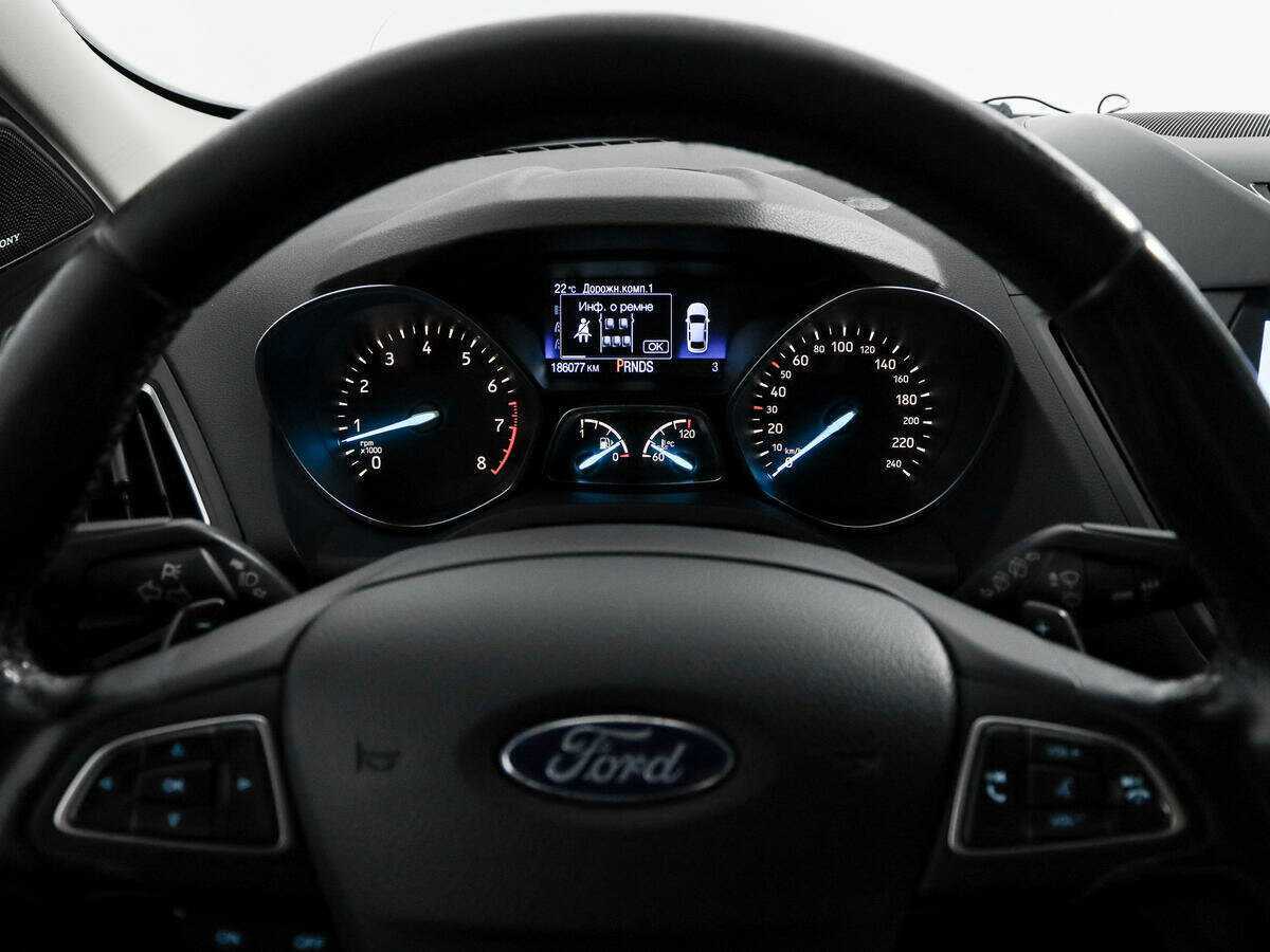 Ford Kuga 2017 года с пробегом. Фото: #11