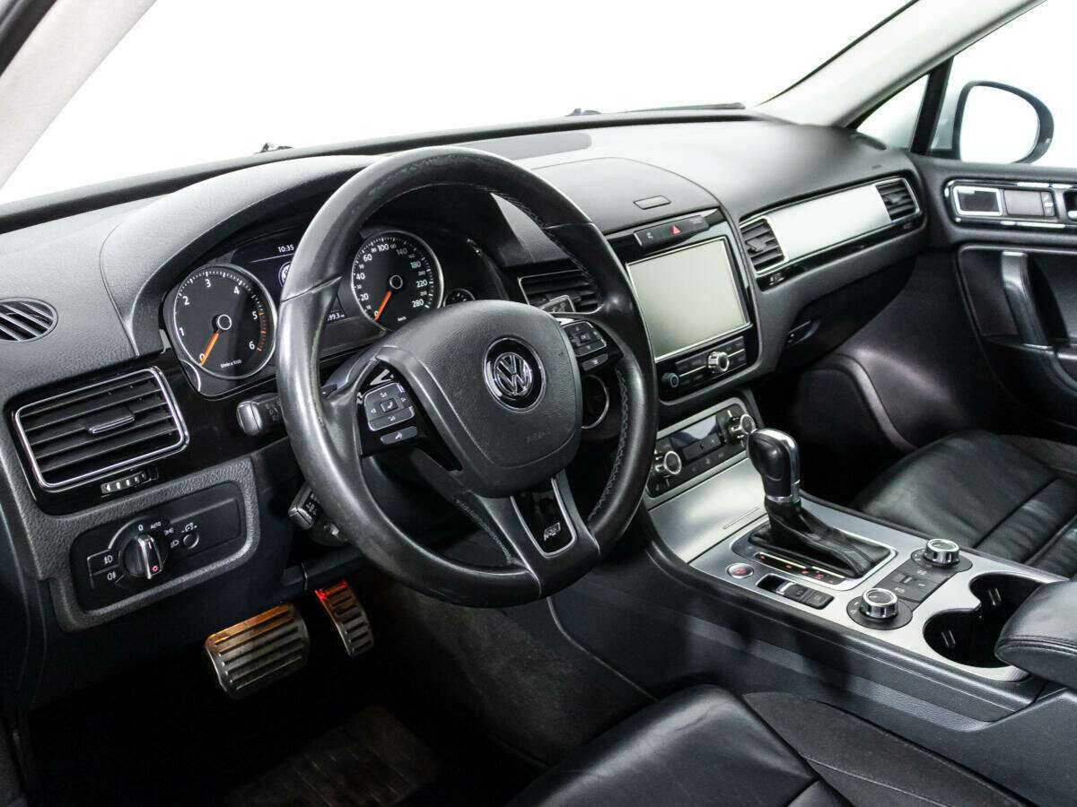 Volkswagen Touareg 2012 года с пробегом. Фото: #10