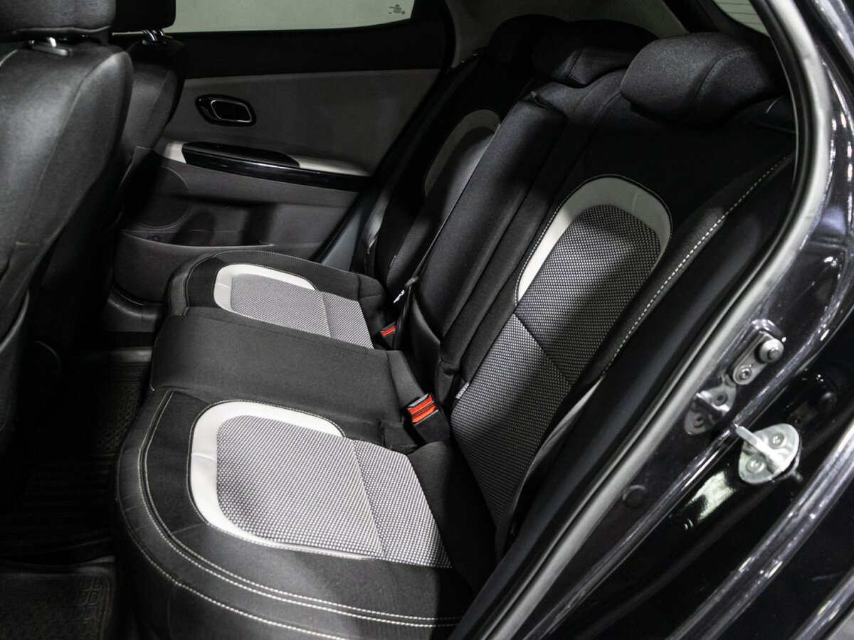 Kia Ceed 2013 года с пробегом. Фото: #9