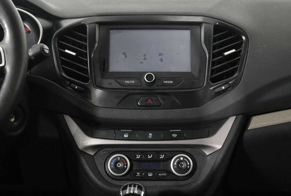 Lada (ВАЗ) Vesta 2020 года с пробегом. Фото: #8