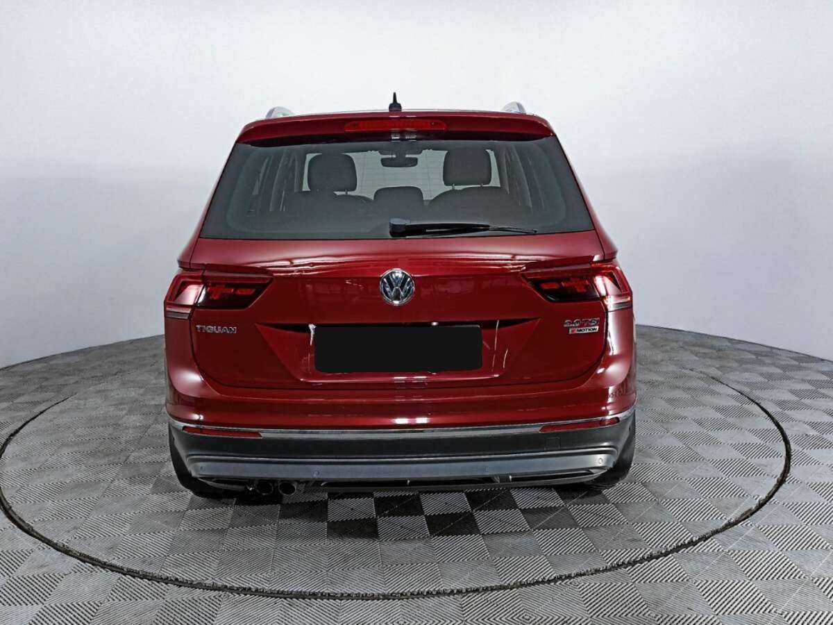 Volkswagen Tiguan 2017 года с пробегом. Фото: #5