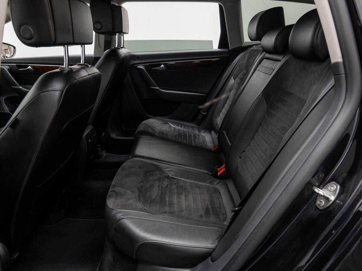 Volkswagen Passat 2012 года с пробегом. Фото: #11