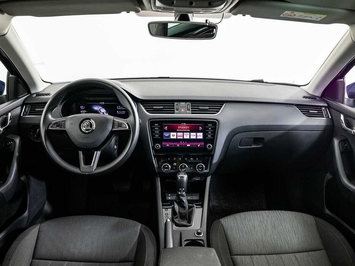 Skoda Octavia 2019 года с пробегом. Фото: #12