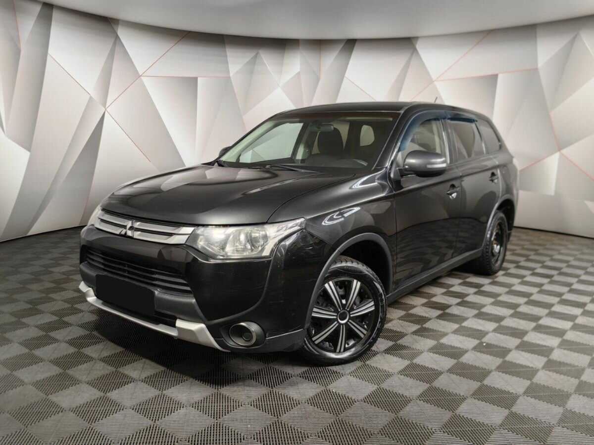 Mitsubishi Outlander 2014 года с пробегом. Посмотреть фото