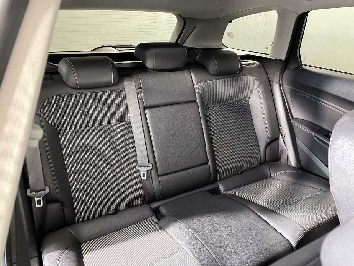 Opel Astra 2012 года с пробегом. Фото: #14