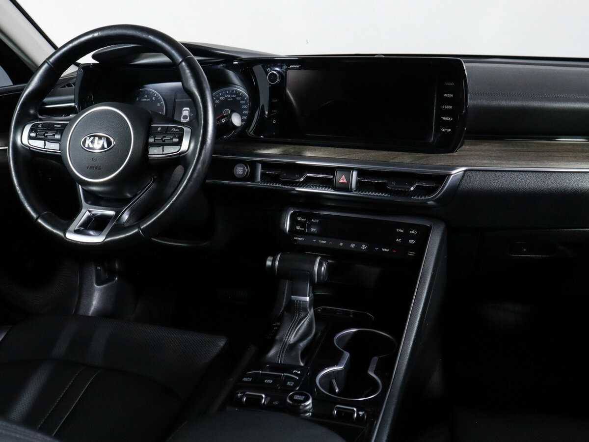 Kia K5 2020 года с пробегом. Фото: #8