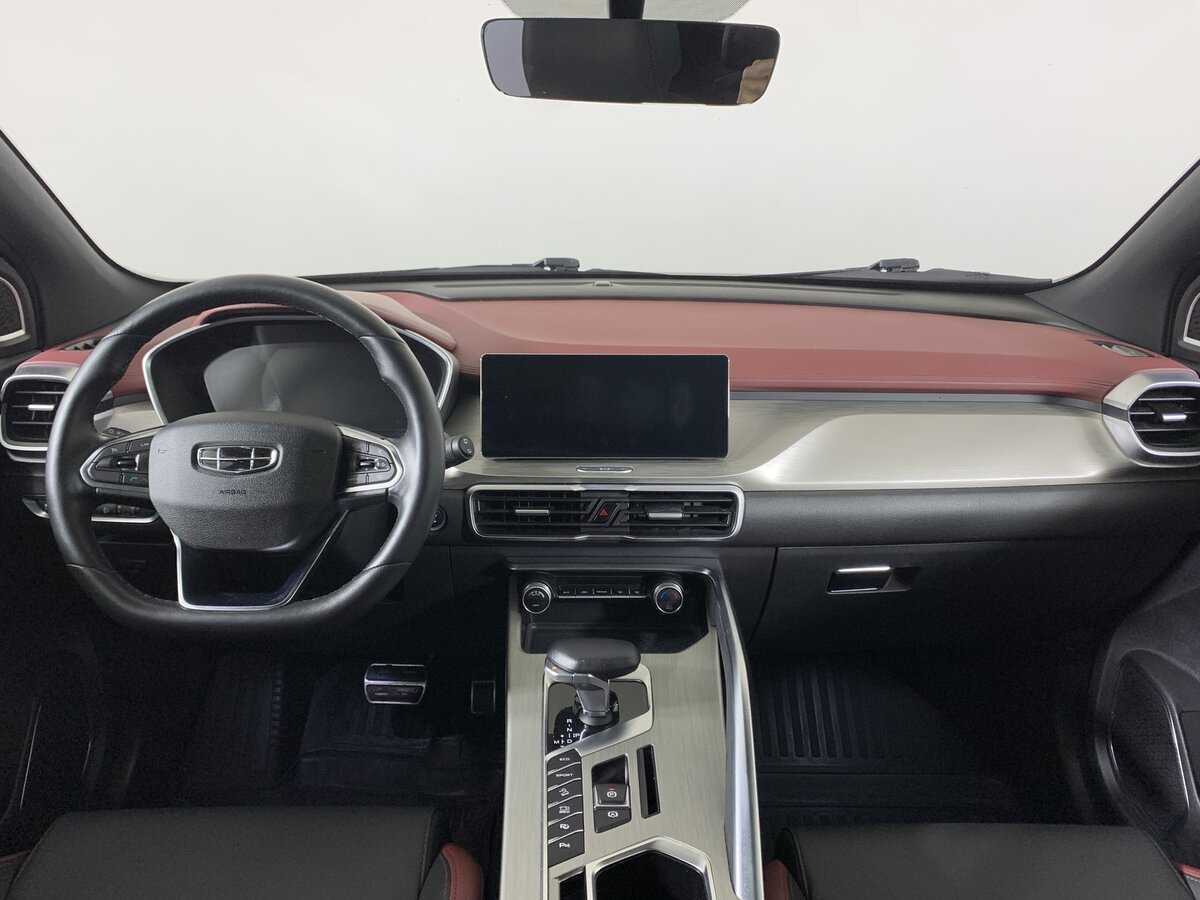 Geely Coolray 2022 года с пробегом. Фото: #12