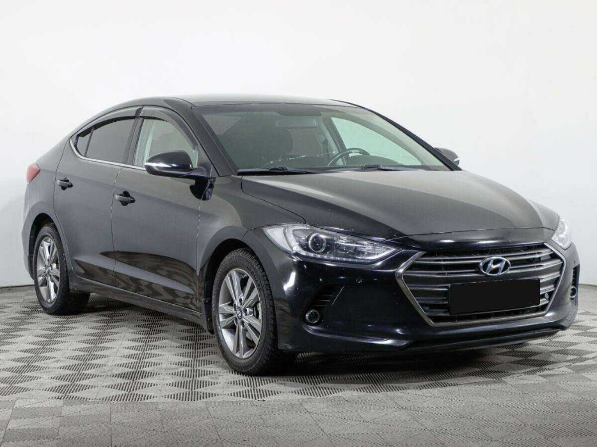 Hyundai Elantra 2017 года с пробегом. Фото: #2