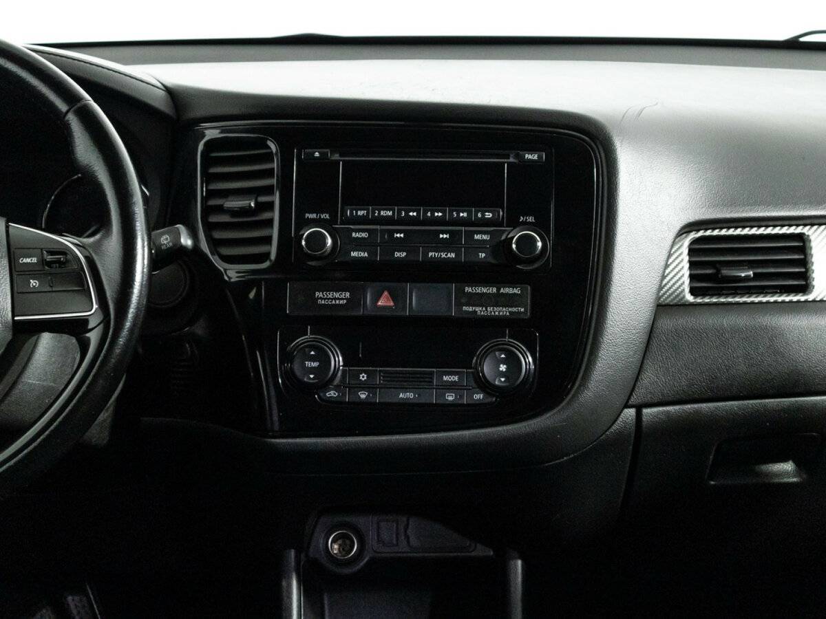 Mitsubishi Outlander 2016 года с пробегом. Фото: #13