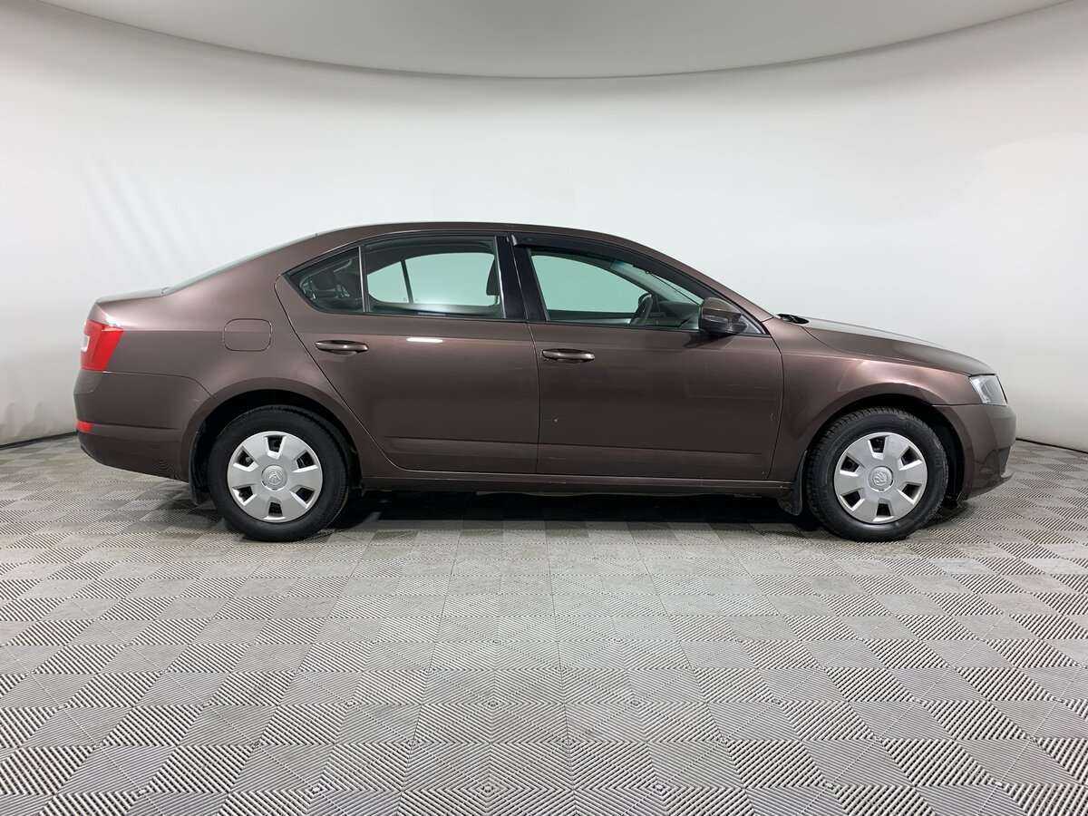 Skoda Octavia 2014 года с пробегом. Фото: #3