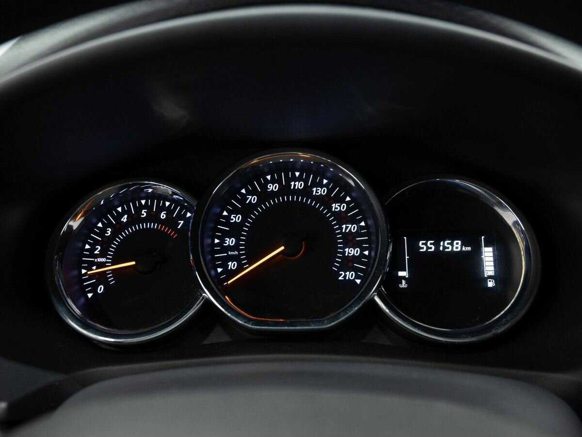 Renault Sandero 2020 года с пробегом. Фото: #14