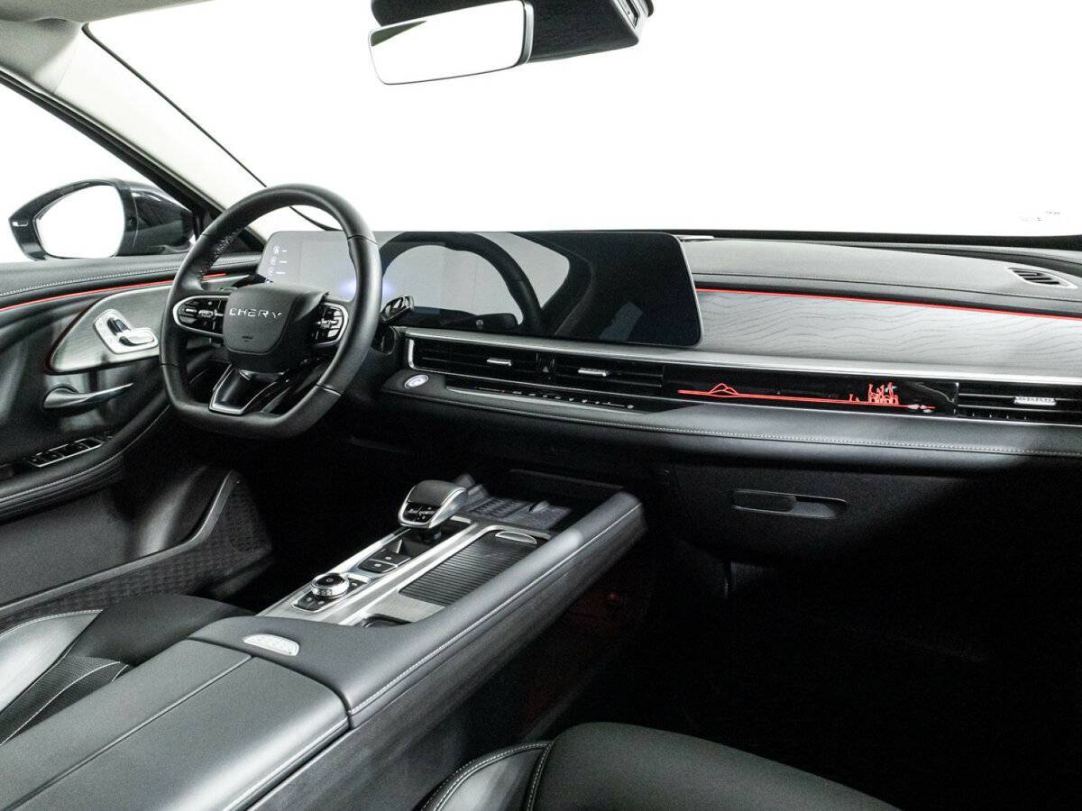 Chery Arrizo 8 2023 года с пробегом. Фото: #8