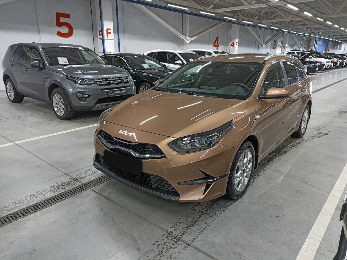 Kia Ceed 2022 года с пробегом. Посмотреть фото