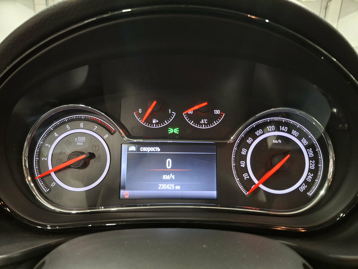 Opel Insignia 2013 года с пробегом. Фото: #12