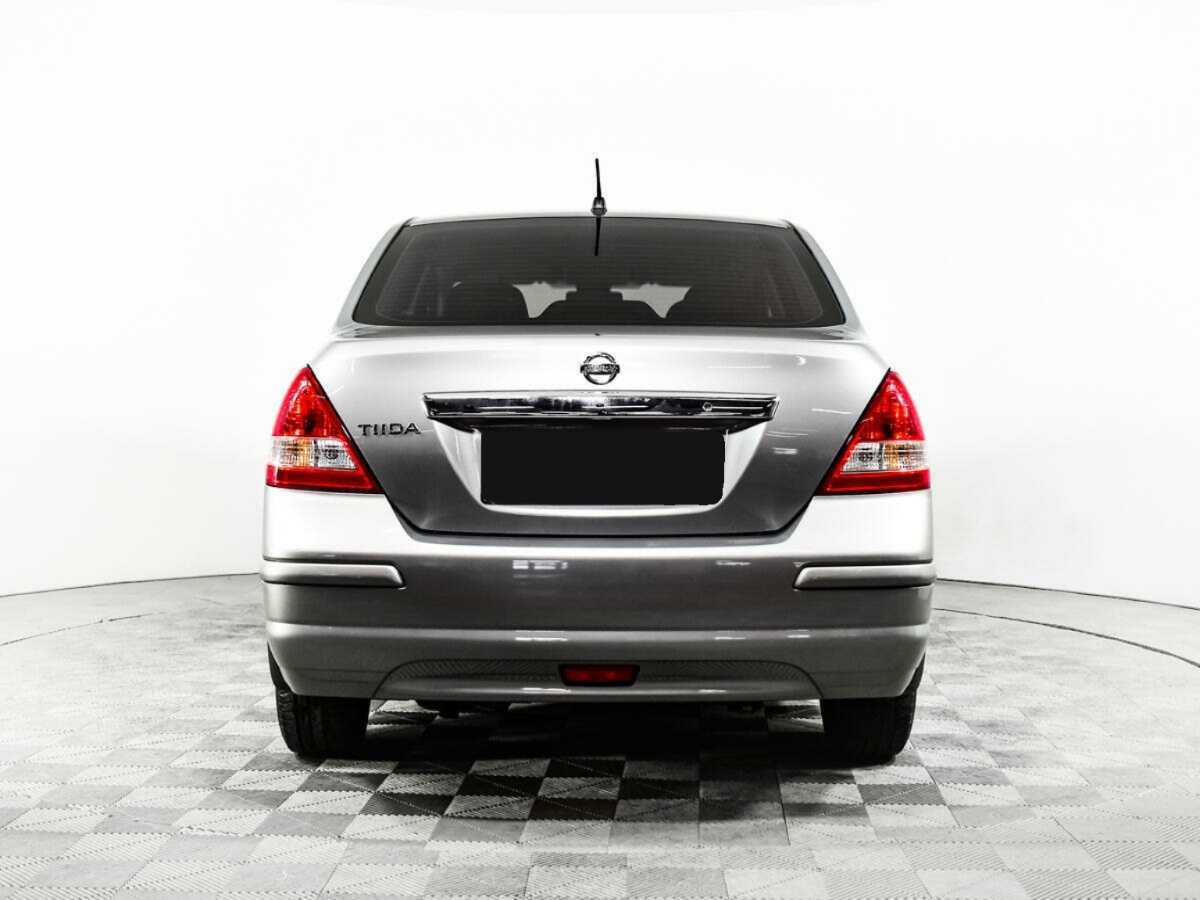 Nissan Tiida 2013 года с пробегом. Фото: #5