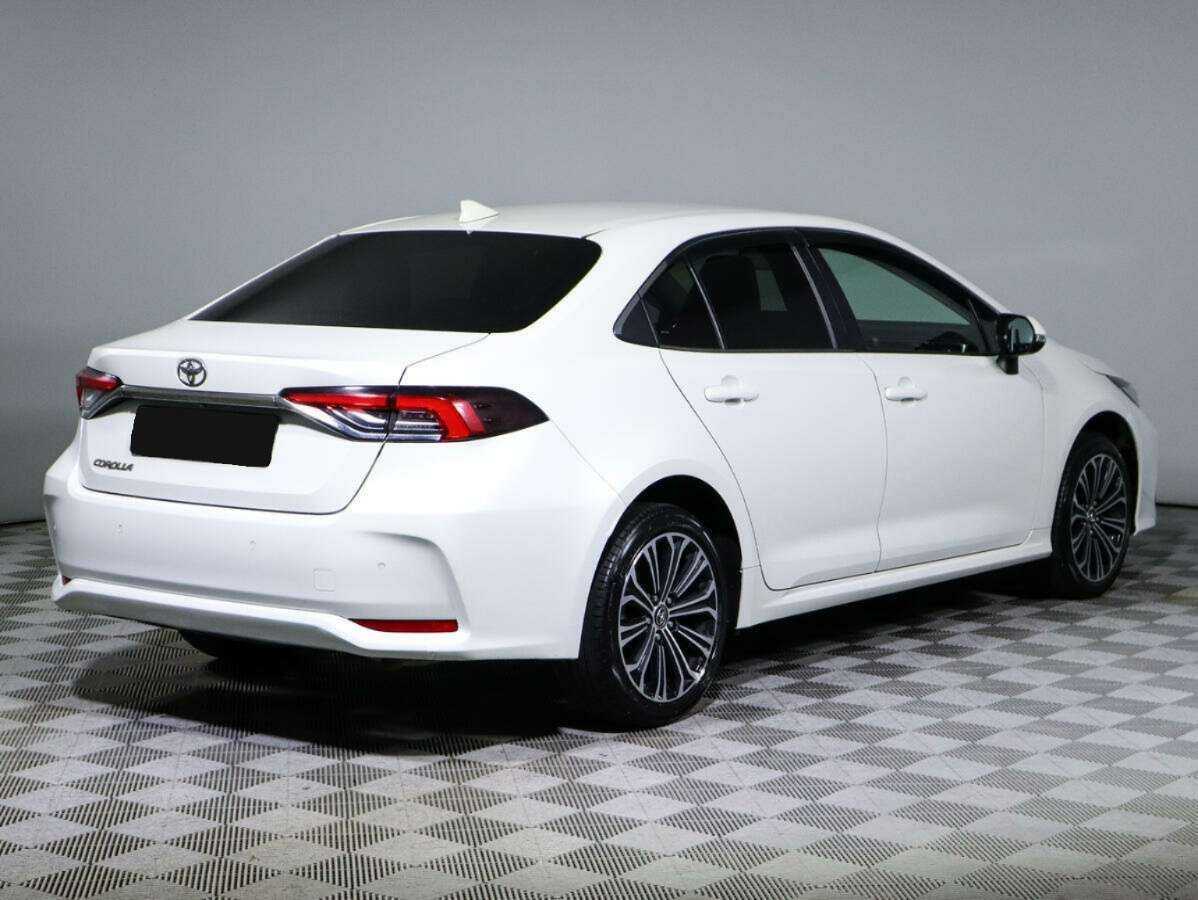 Toyota Corolla 2019 года с пробегом. Фото: #3