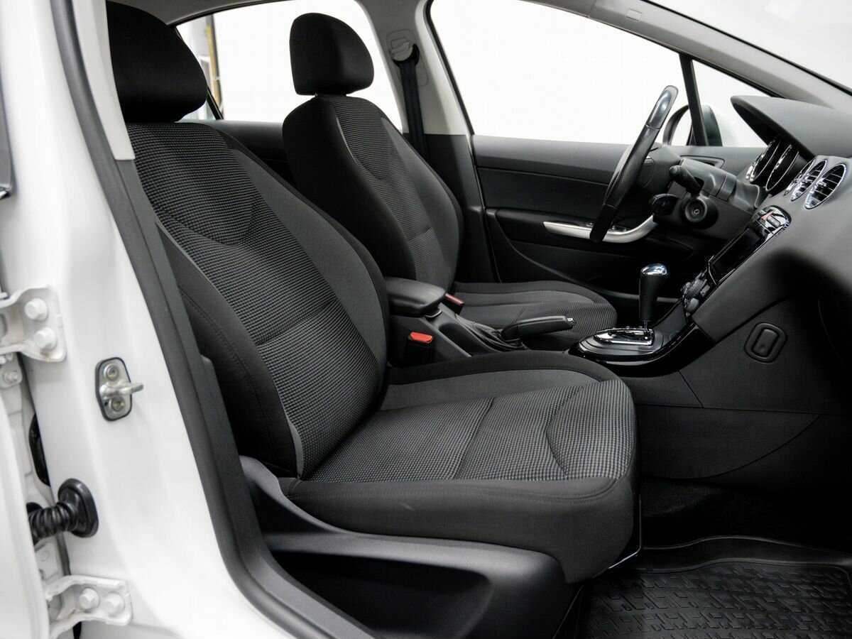 Peugeot 408 2017 года с пробегом. Фото: #7