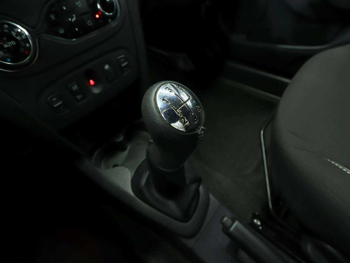 Renault Sandero 2020 года с пробегом. Фото: #17