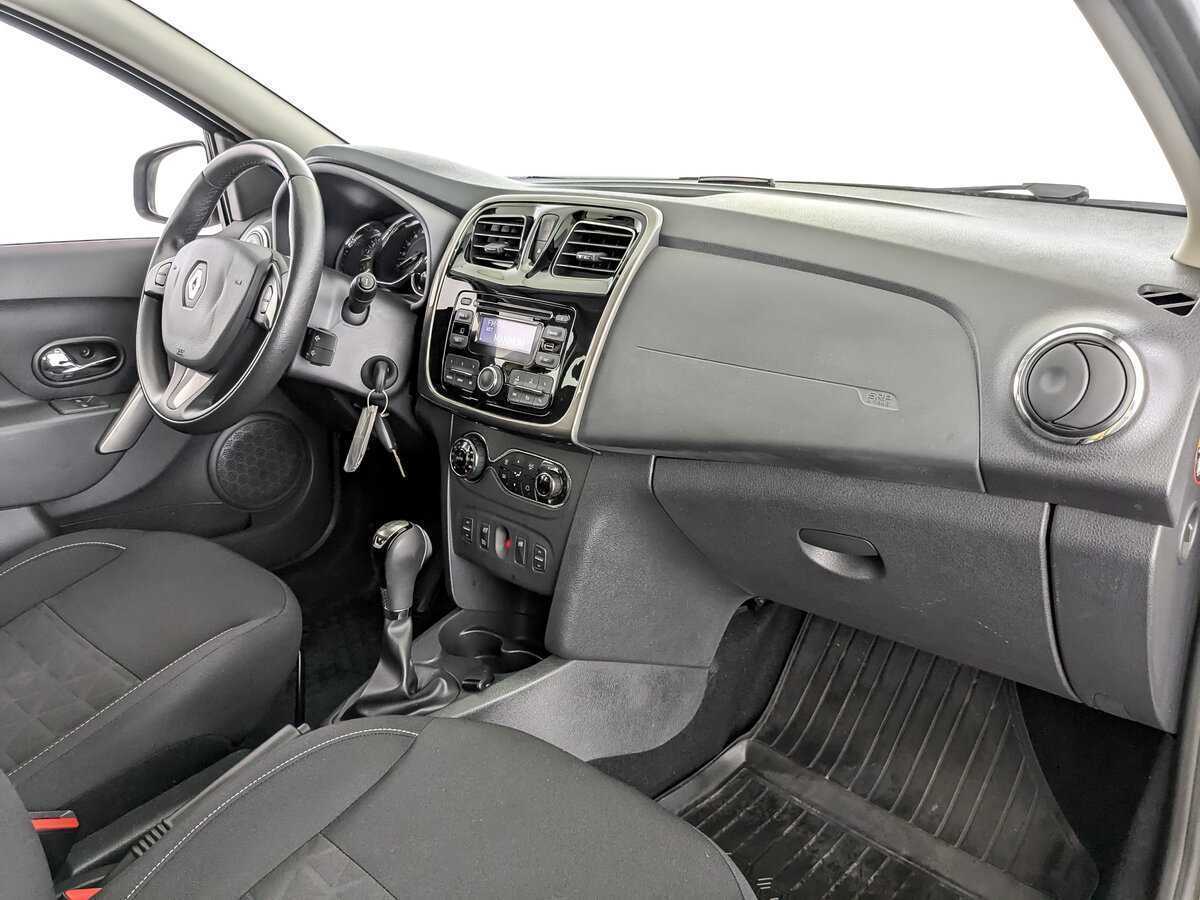 Renault Sandero 2016 года с пробегом. Фото: #8