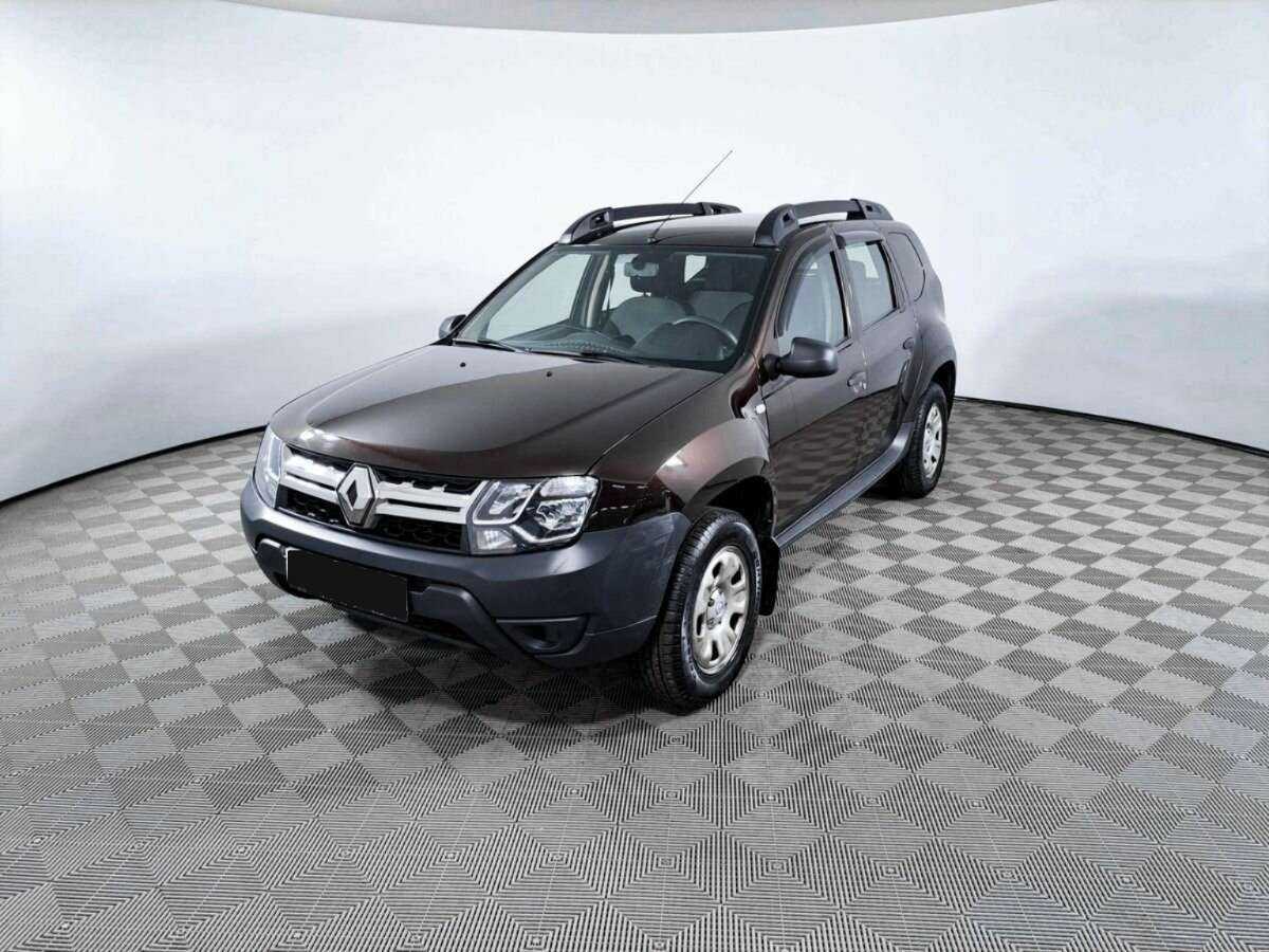 Renault Duster 2017 года с пробегом. Посмотреть фото