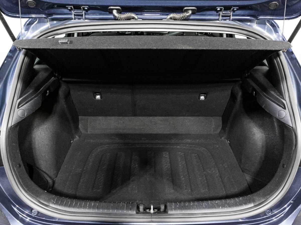 Kia Ceed 2019 года с пробегом. Фото: #14