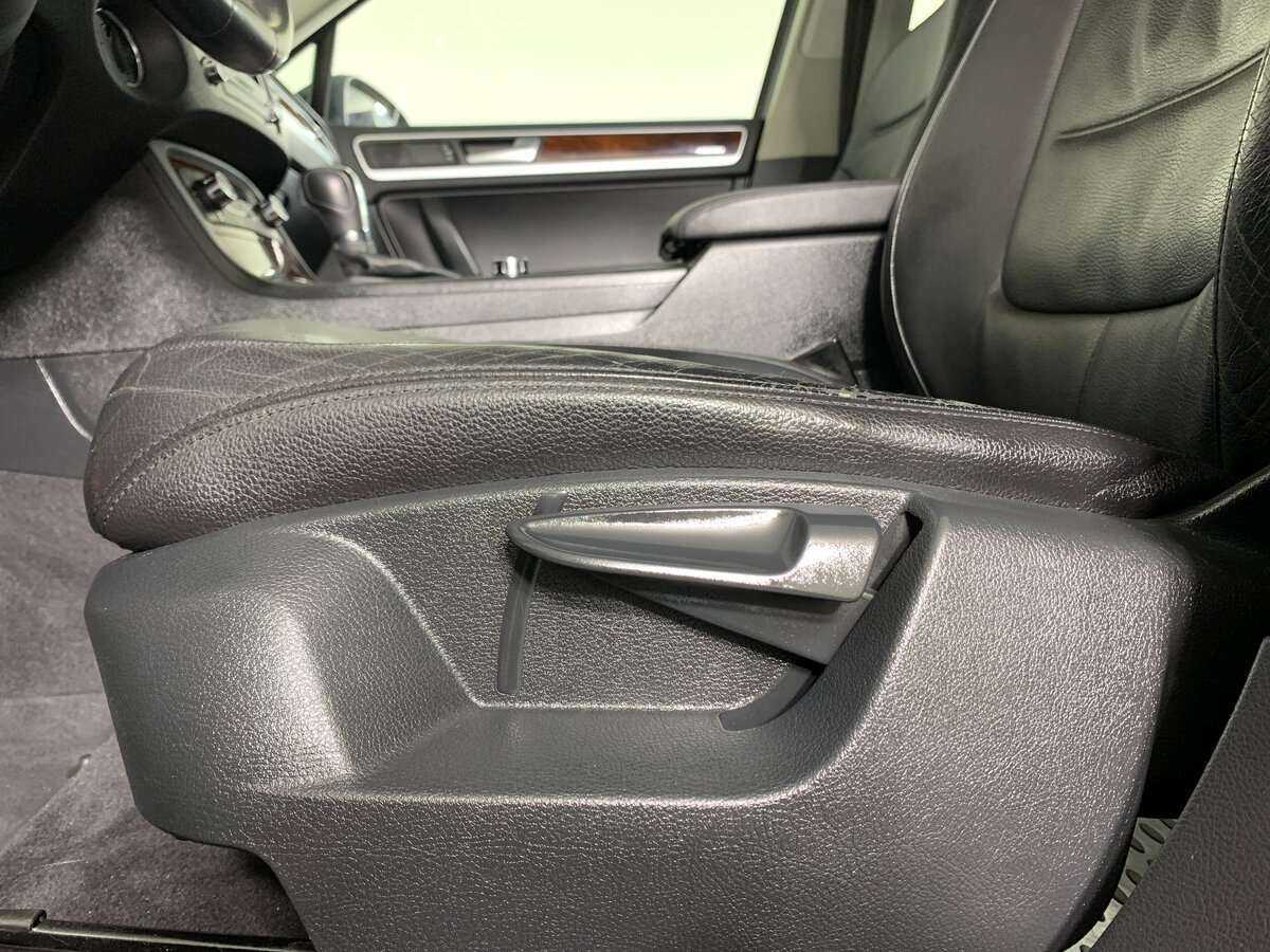 Volkswagen Touareg 2012 года с пробегом. Фото: #14