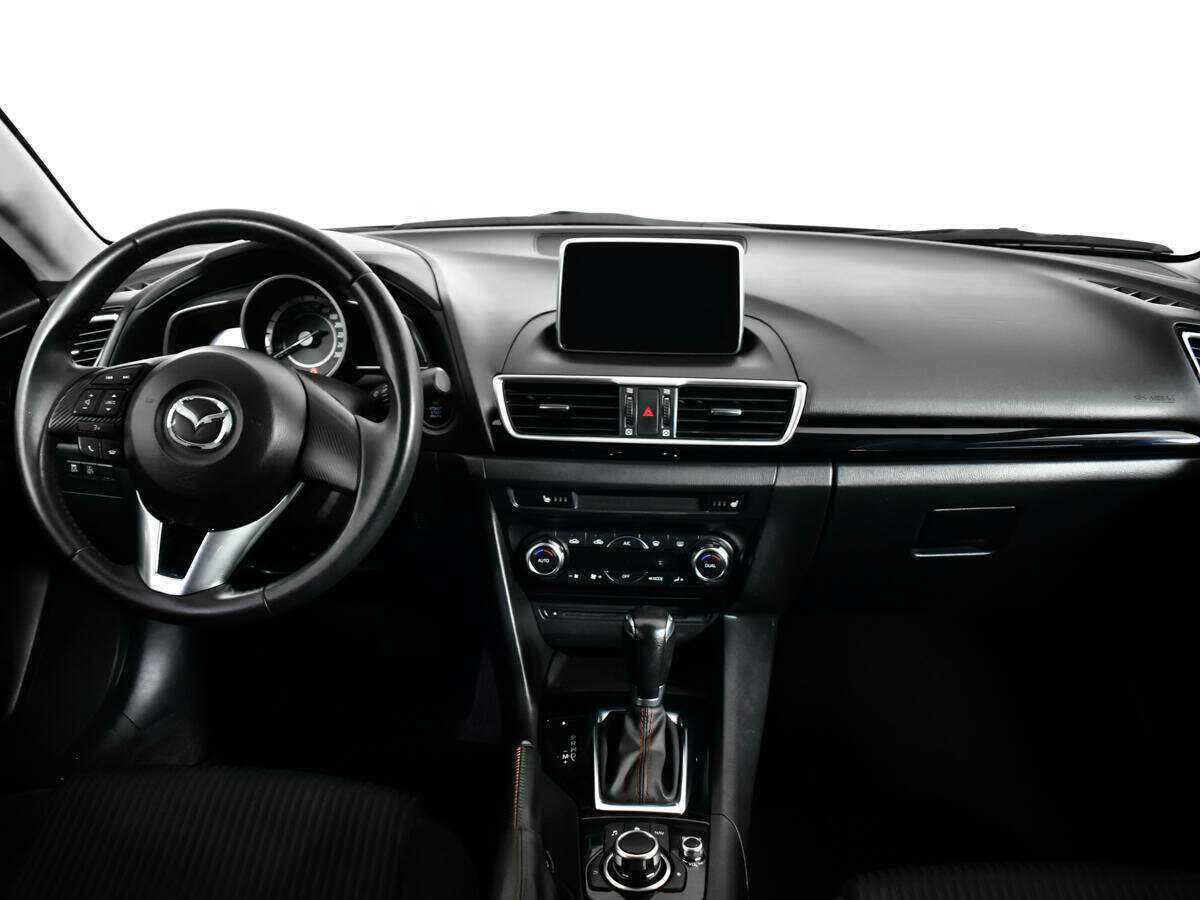 Mazda 3 2015 года с пробегом. Фото: #11