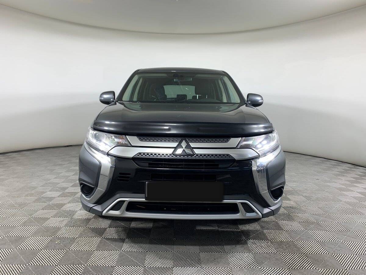 Mitsubishi Outlander 2019 года с пробегом. Фото: #1