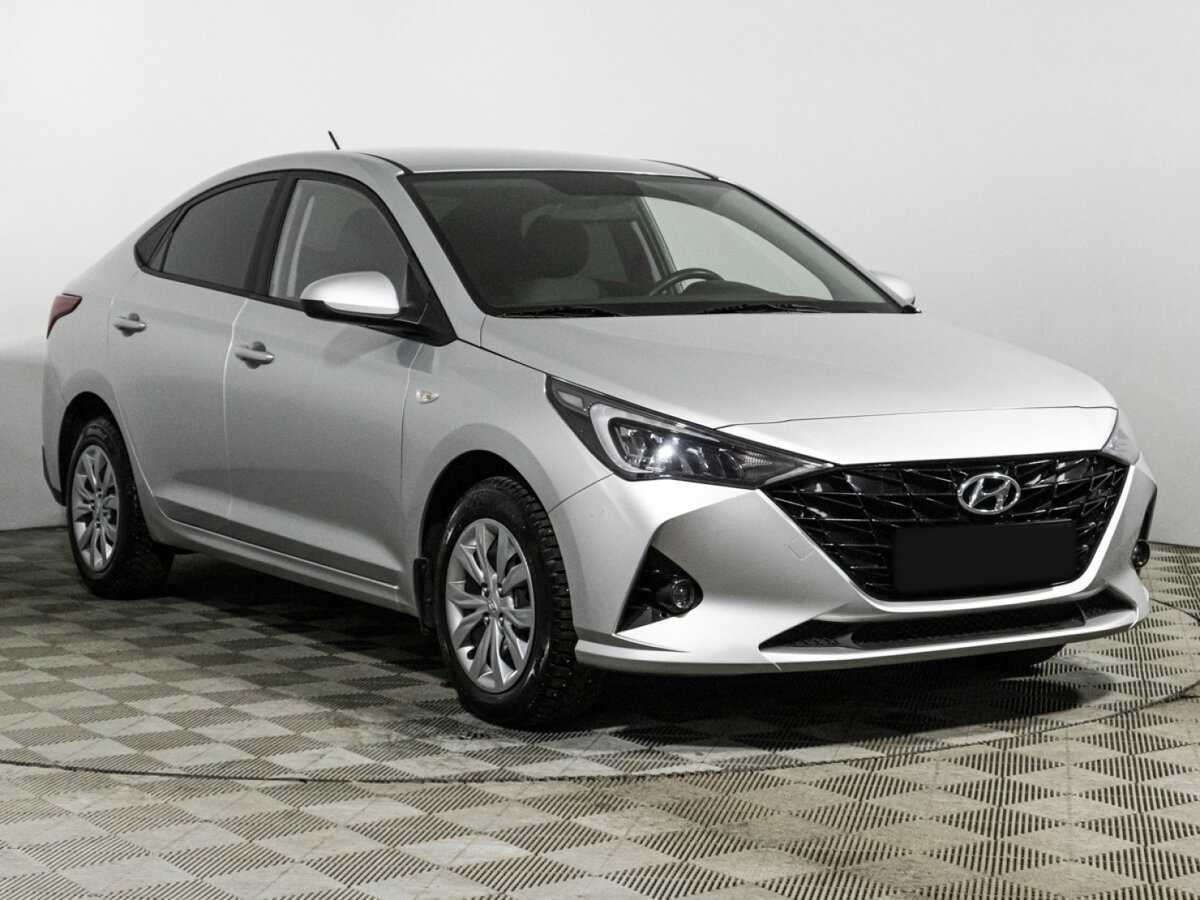 Hyundai Solaris 2022 года с пробегом. Фото: #2