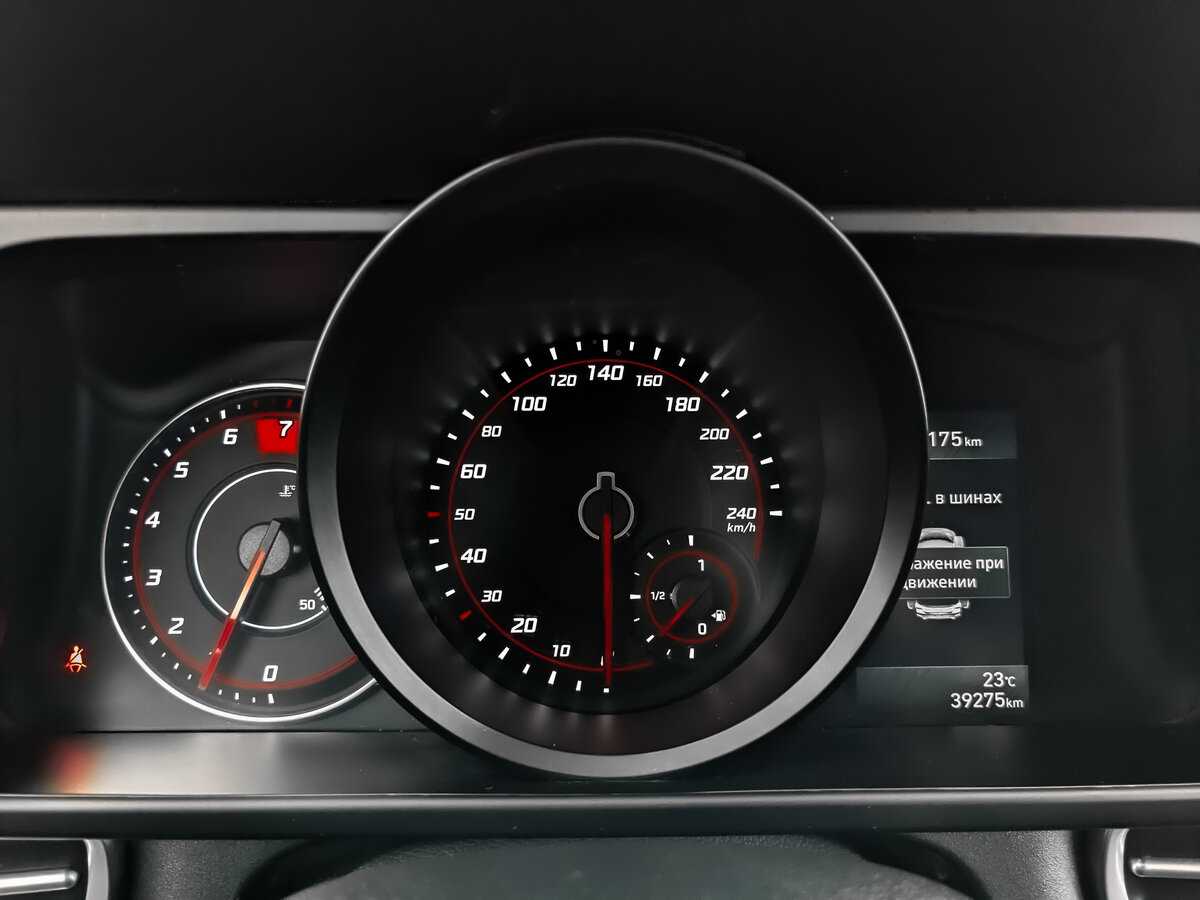 Hyundai Elantra 2022 года с пробегом. Фото: #11