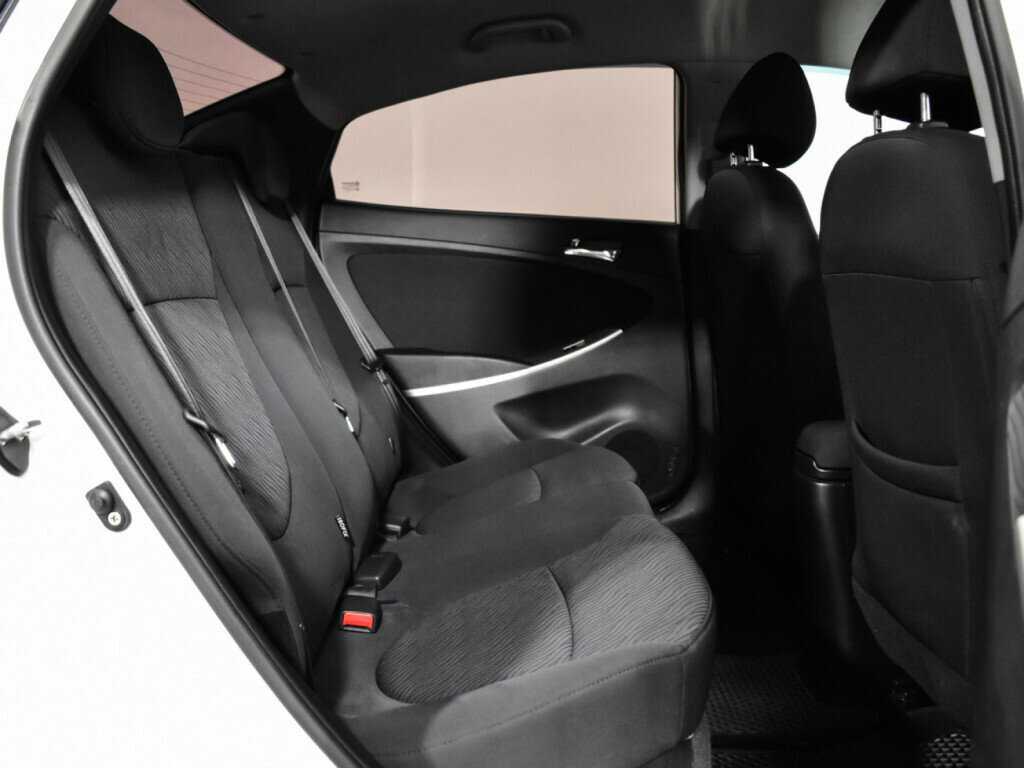 Hyundai Solaris 2013 года с пробегом. Фото: #9