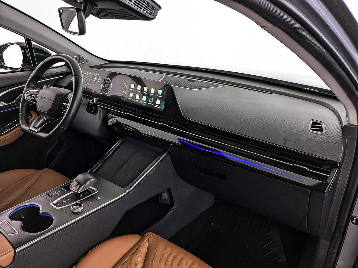 OMODA C5 2022 года с пробегом. Фото: #12