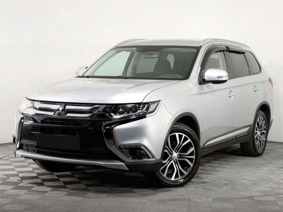Mitsubishi Outlander 2018 года с пробегом. Фото: #0