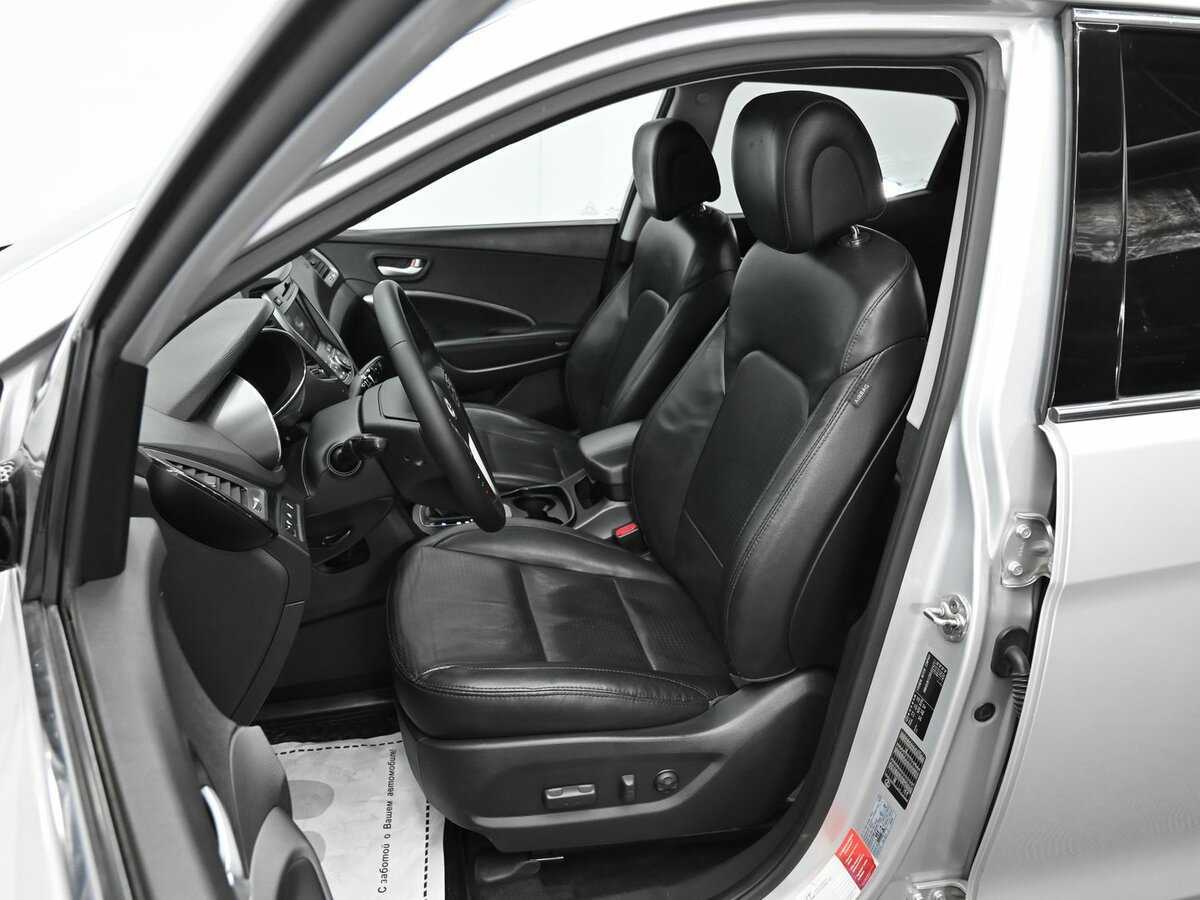 Hyundai Santa Fe 2012 года с пробегом. Фото: #4