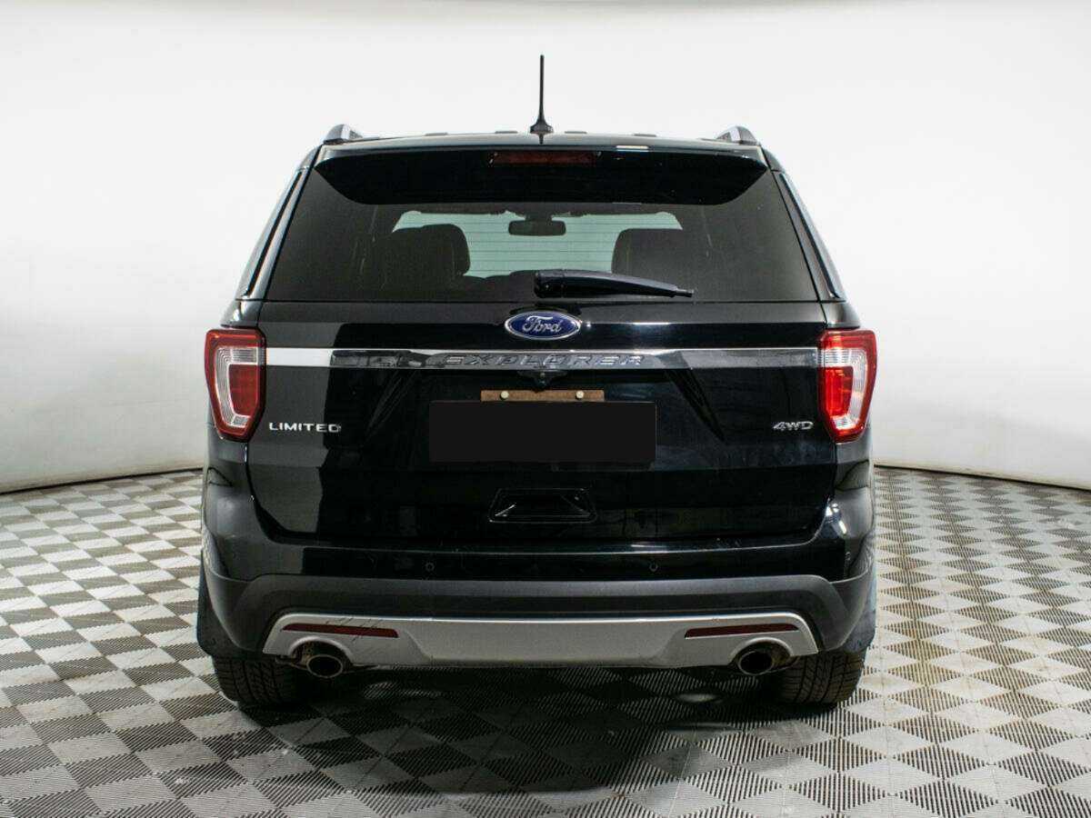 Ford Explorer 2016 года с пробегом. Фото: #5