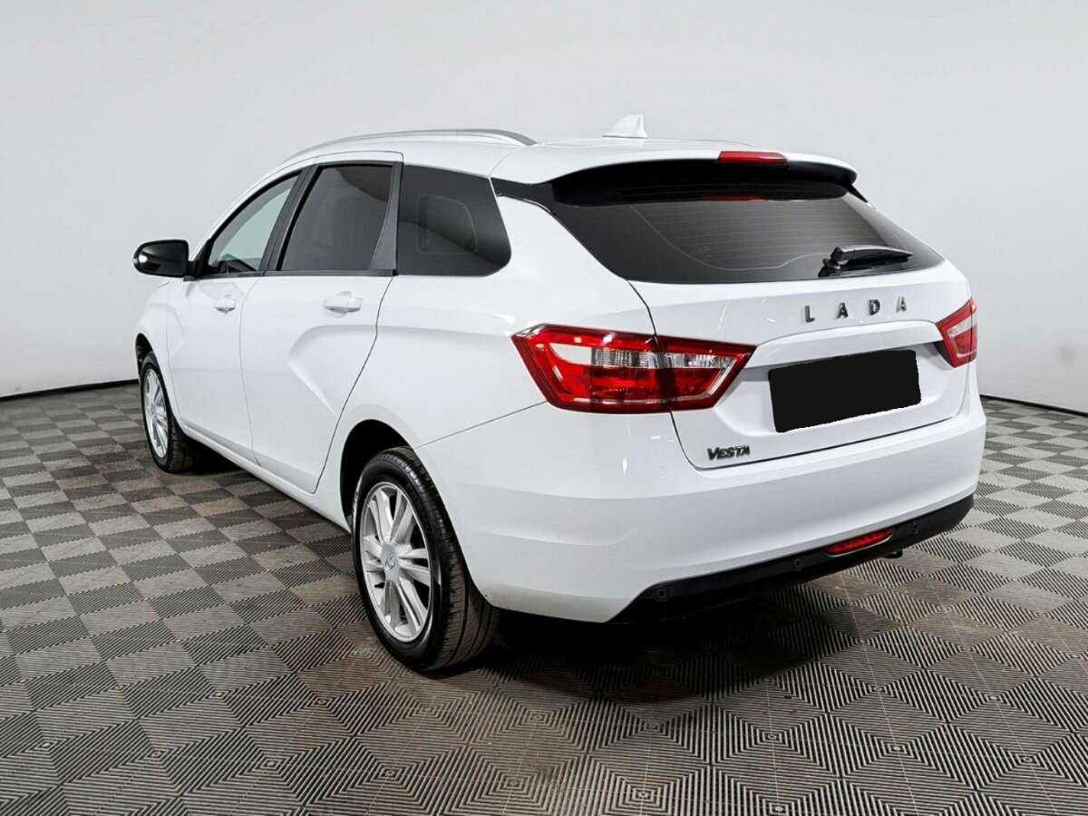 Lada (ВАЗ) Vesta 2018 года с пробегом. Фото: #6