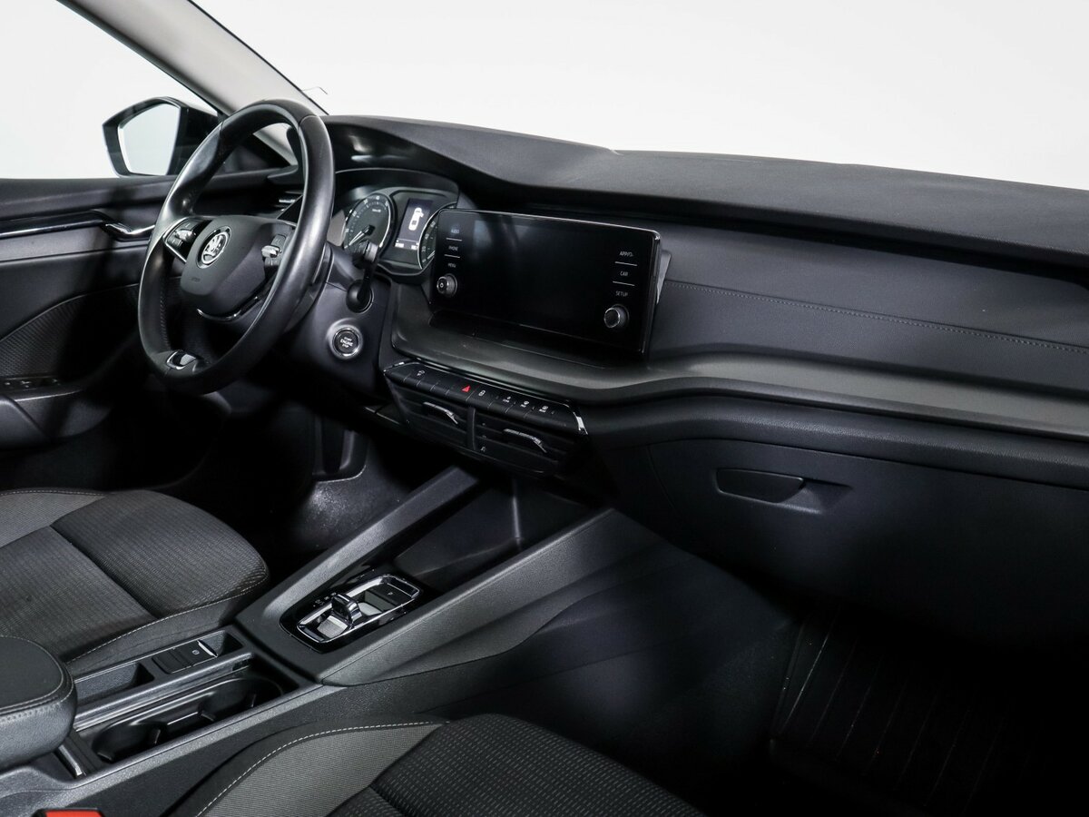 Skoda Octavia 2020 года с пробегом. Фото: #6