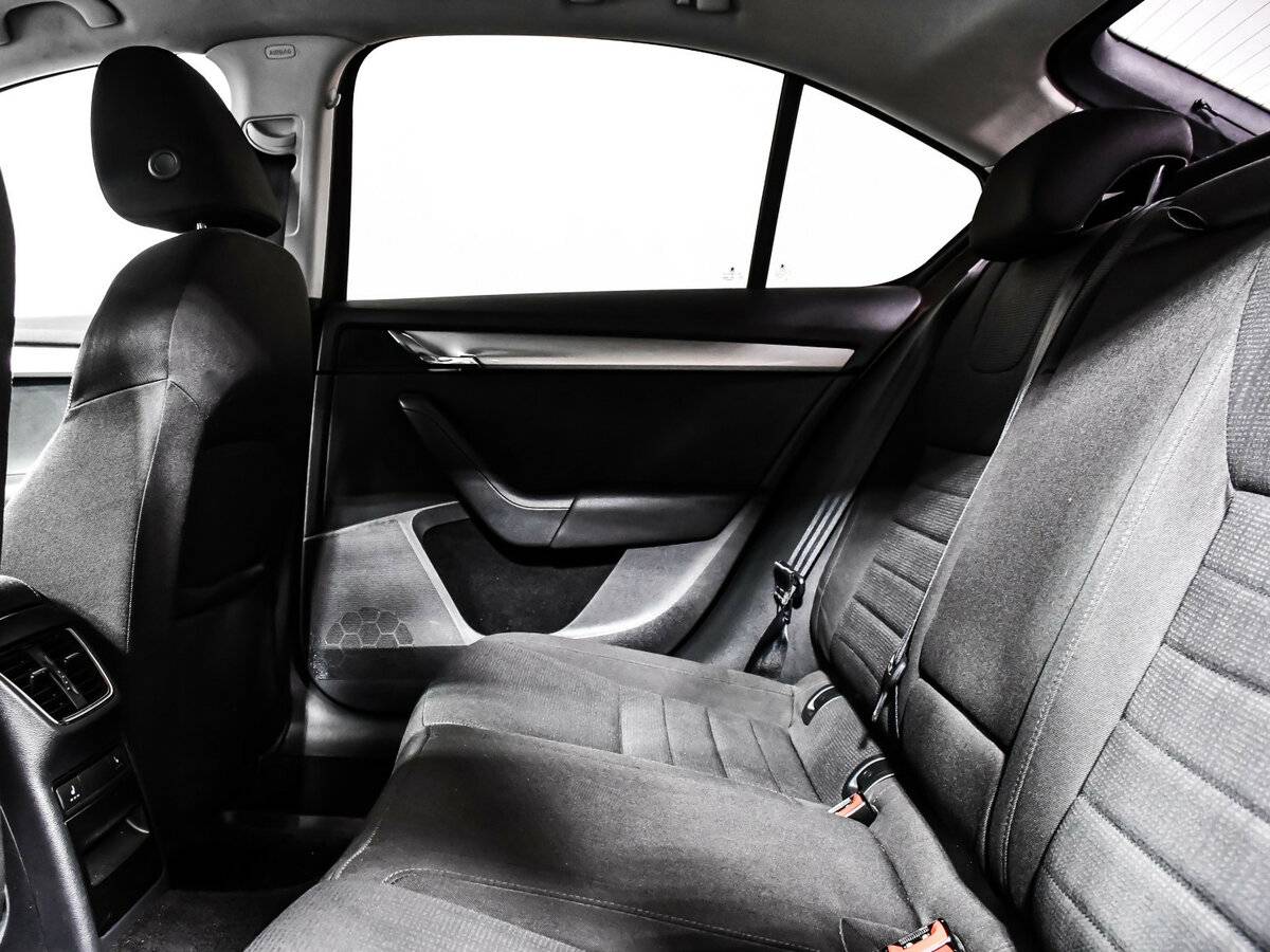 Skoda Octavia 2014 года с пробегом. Фото: #9