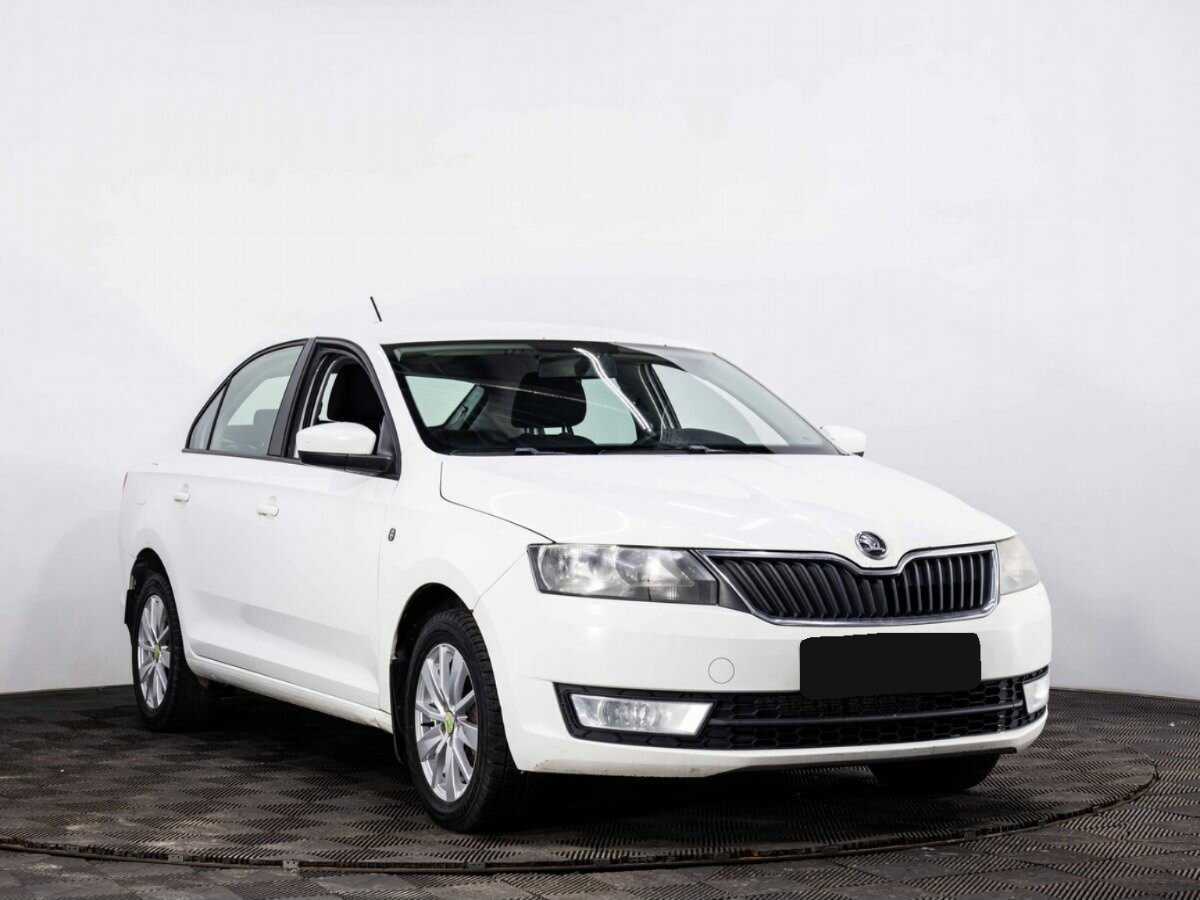 Skoda Rapid 2015 года с пробегом. Фото: #2