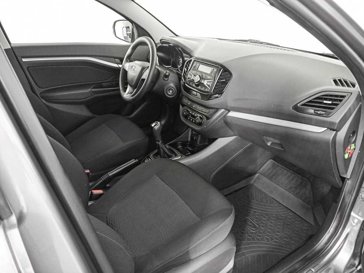 Lada (ВАЗ) Vesta 2017 года с пробегом. Фото: #10